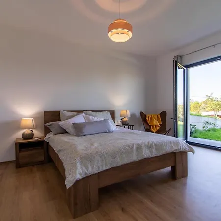 Lia With Pool - Luxury In Vintijan, Near And Medulin Villa Pula